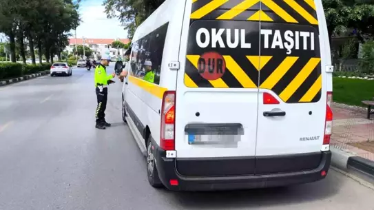 Manisa'da Okul Servislerine Denetim