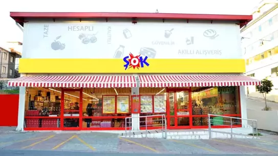 ŞOK Marketler 2025'te Büyümeye Devam Ediyor
