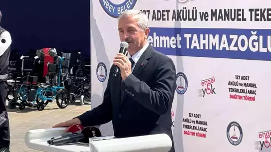 Şahinbey Belediyesi'nden Engelliler Haftası'na Özel Sandalye Dağıtımı