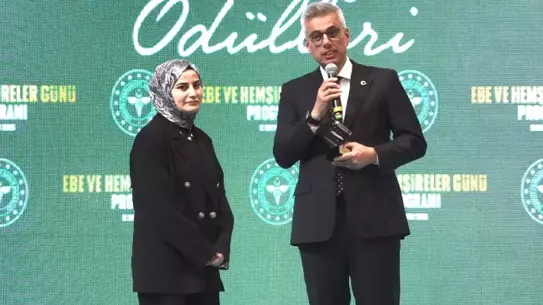Ebe Elif'ten Doğumda Yenilikçi Aparat