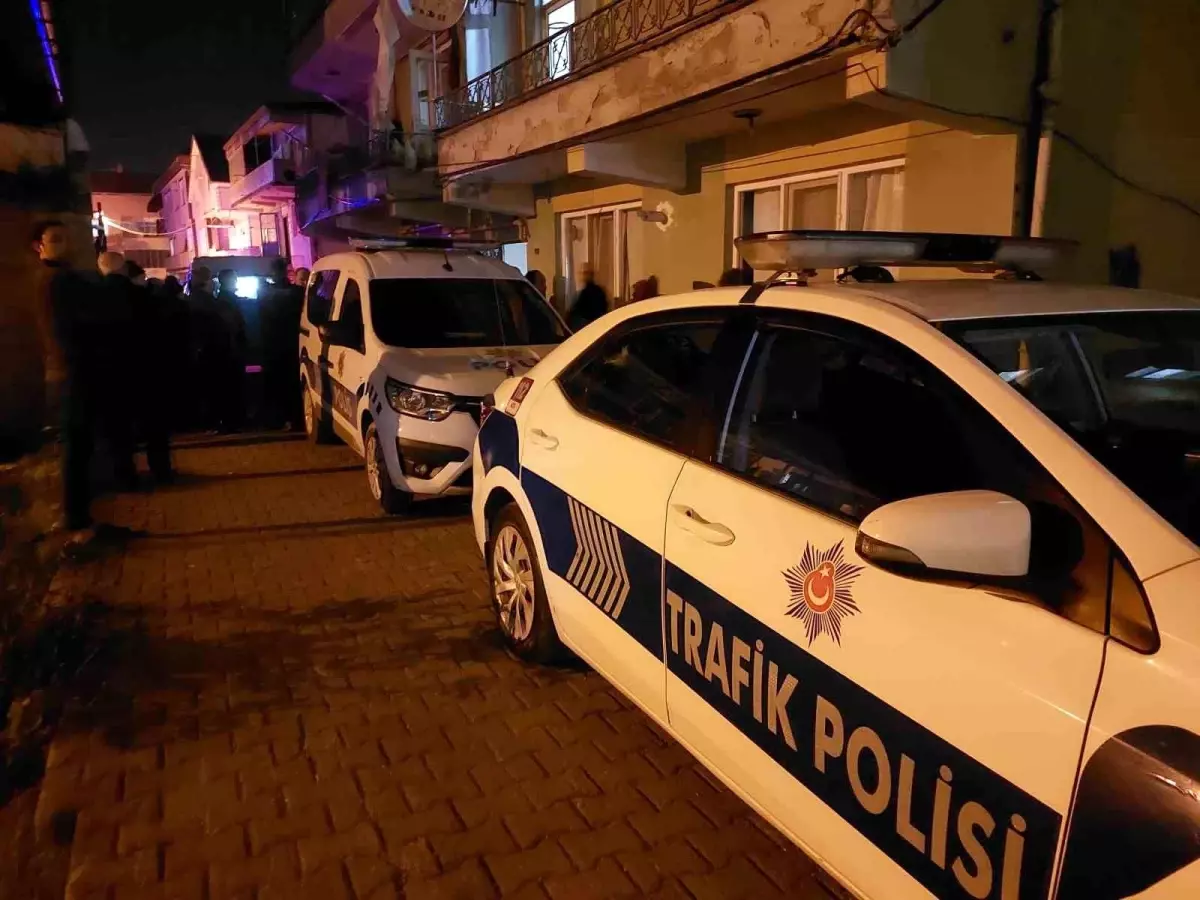 Akyazı'da 70 Yaşındaki Adam Evinde Ölü Bulundu