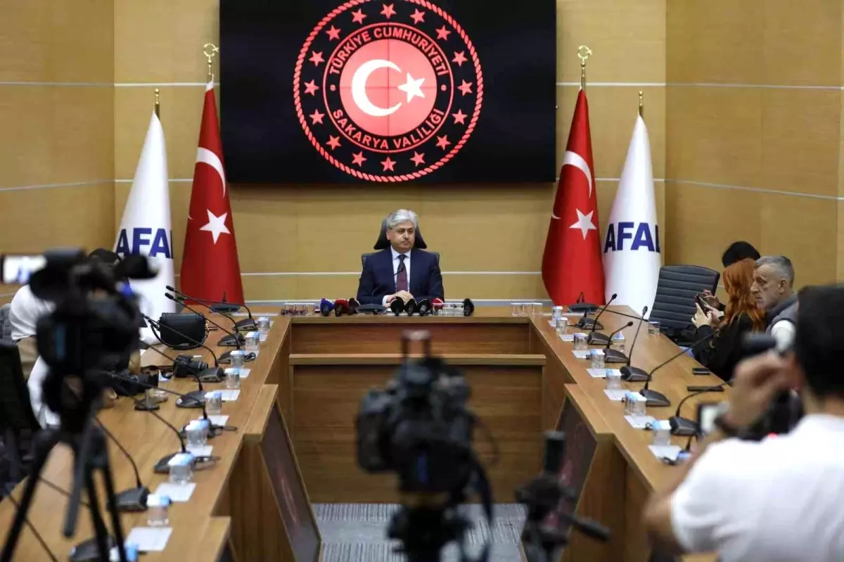 Sakarya'da 1 Ayda Uyuşturucu ve Trafik Cezaları