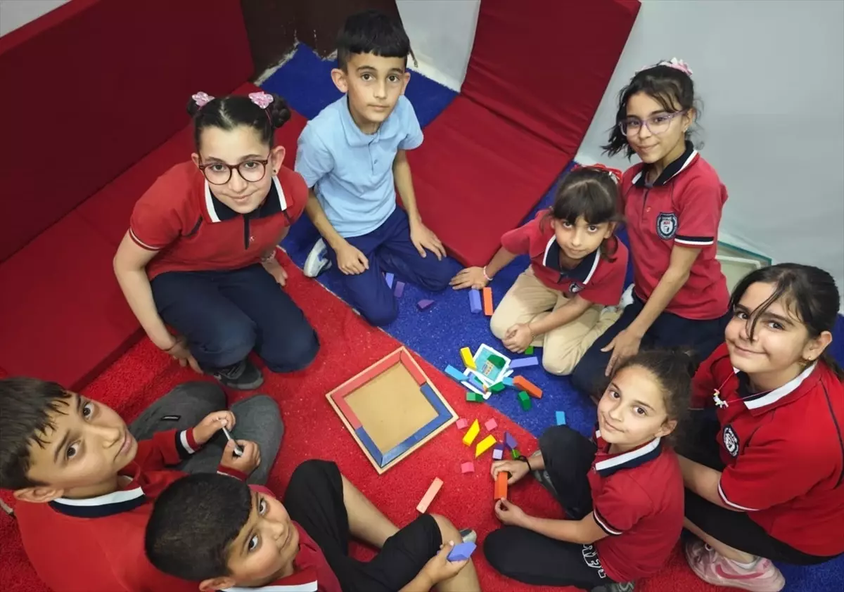 Akdeniz Üniversitesi'nden Defne'ye Kütüphane