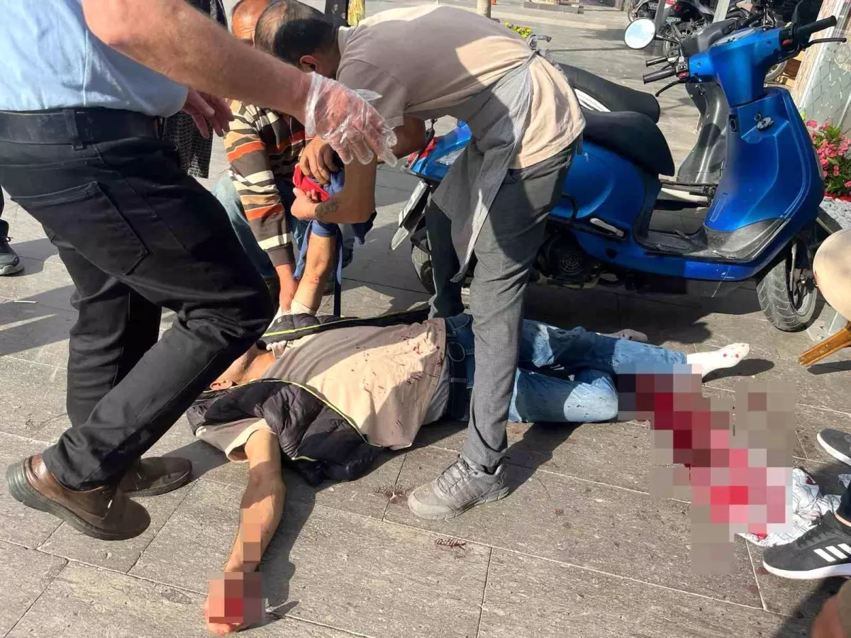 Antalya'da Bıçaklı Kavga: Bir Yaralı