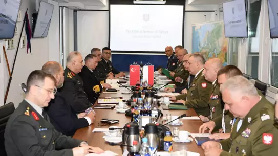 Gürak, Varşova'da Askeri Ziyaret Gerçekleştirdi