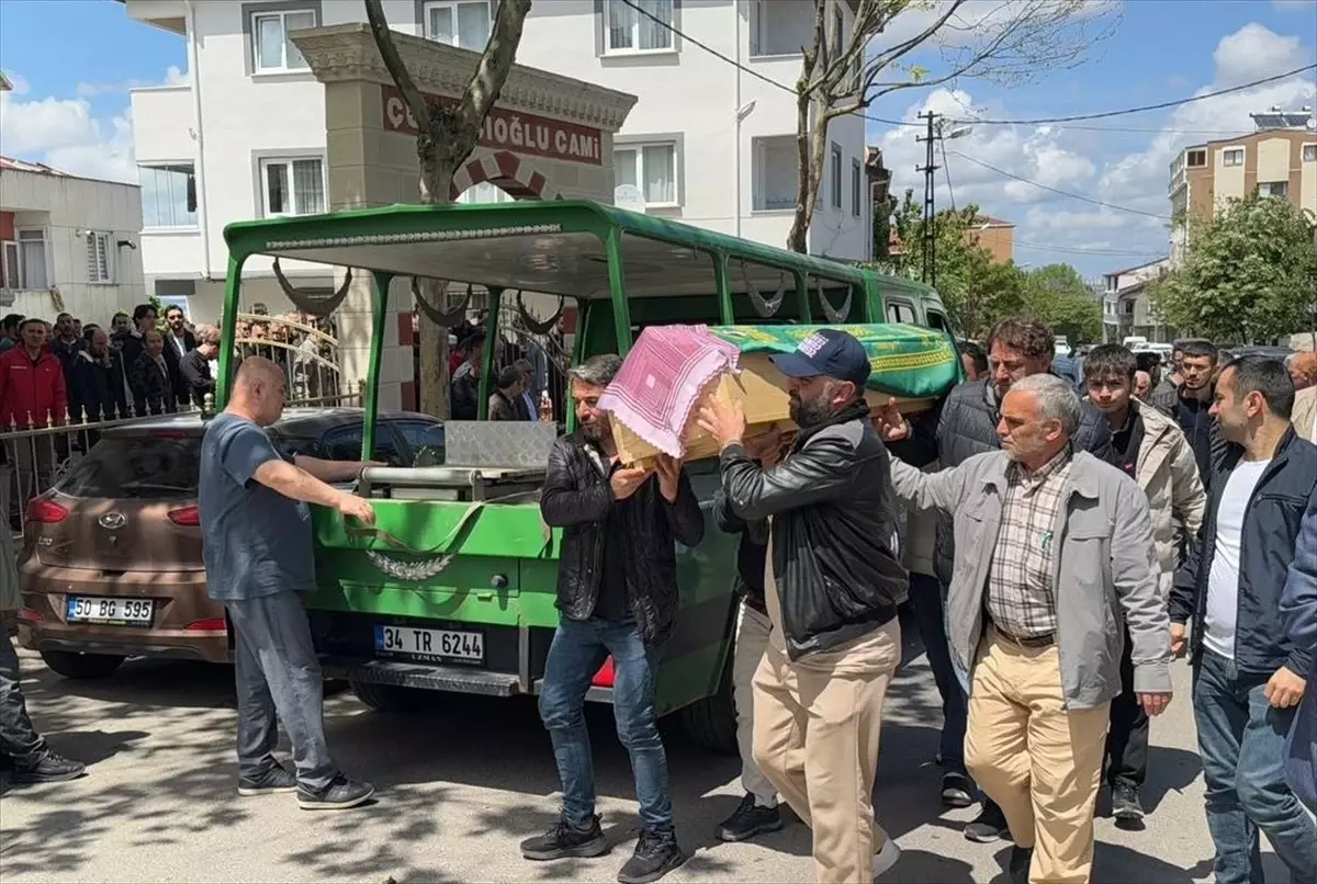 Sultanbeyli'de 4 Yaşındaki Kız Çocuğu Hayatını Kaybetti