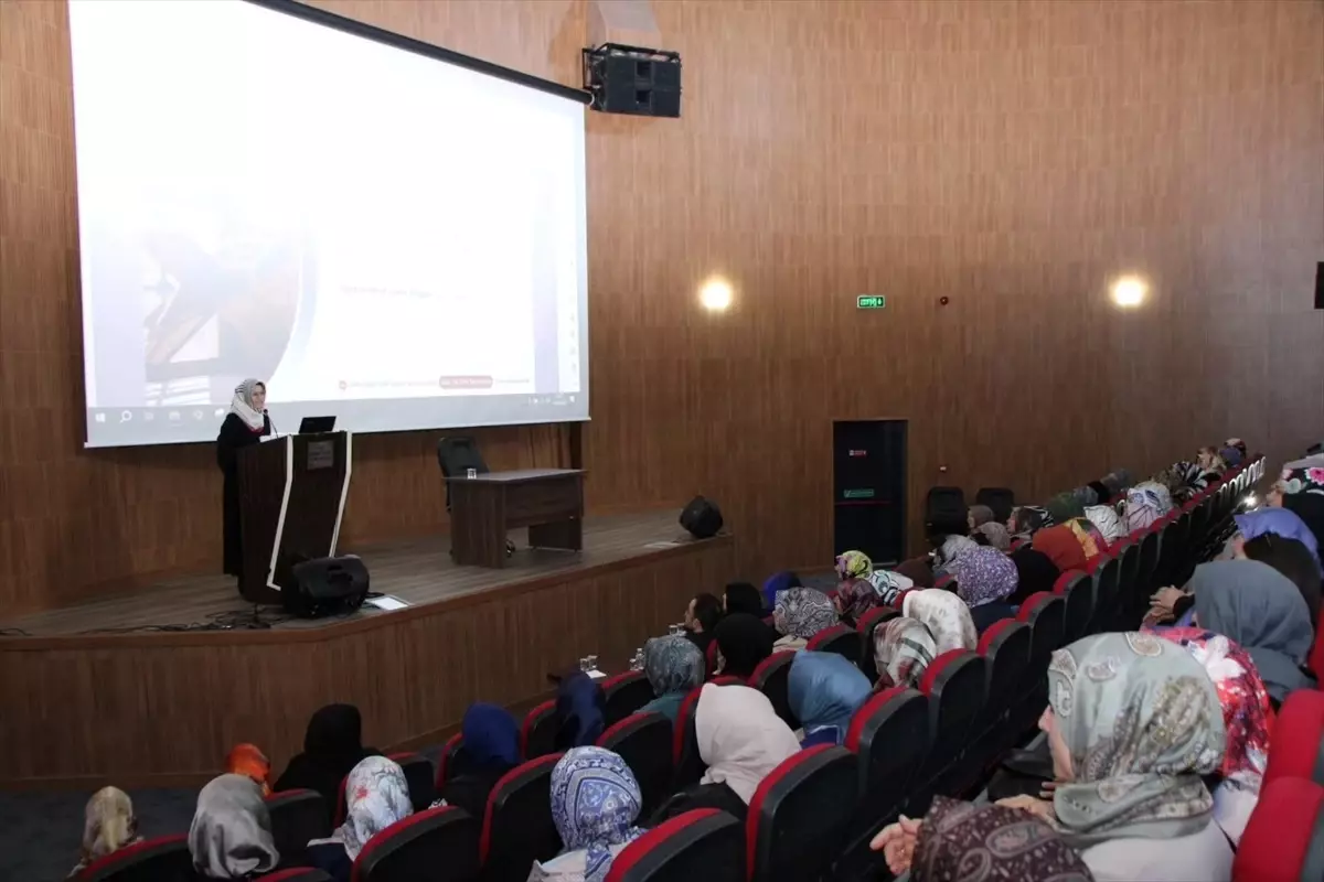 Amasya'da Aile Konferansı