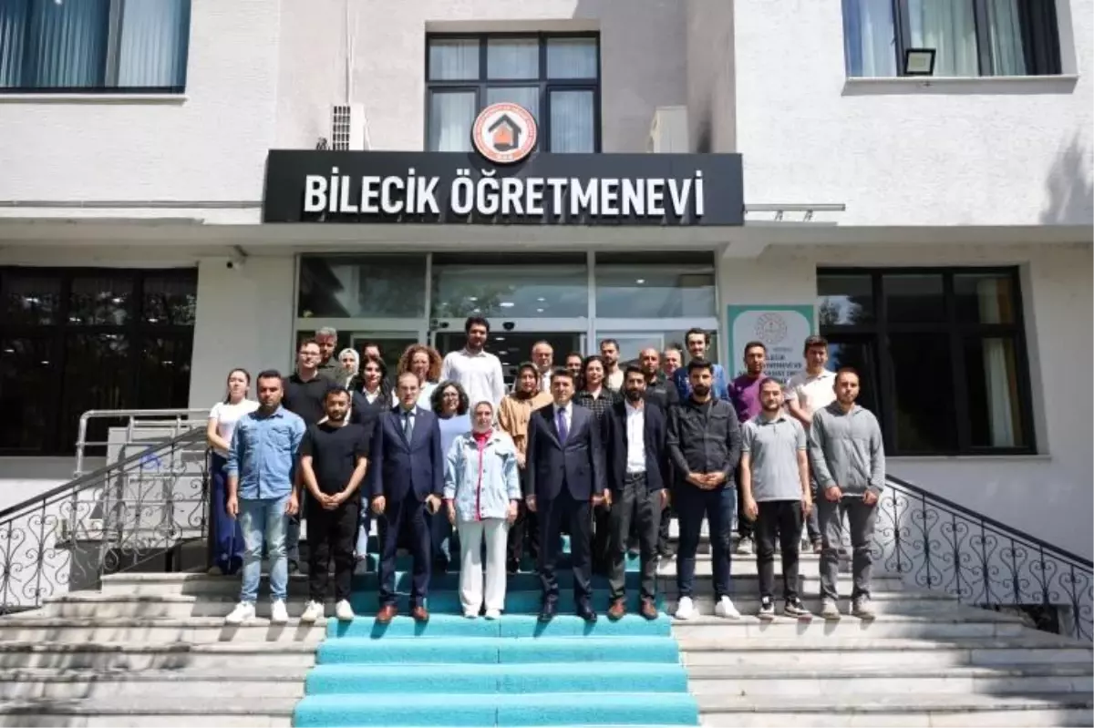 Bilecik'te Kamu Personeline Yapay Zeka Eğitimi