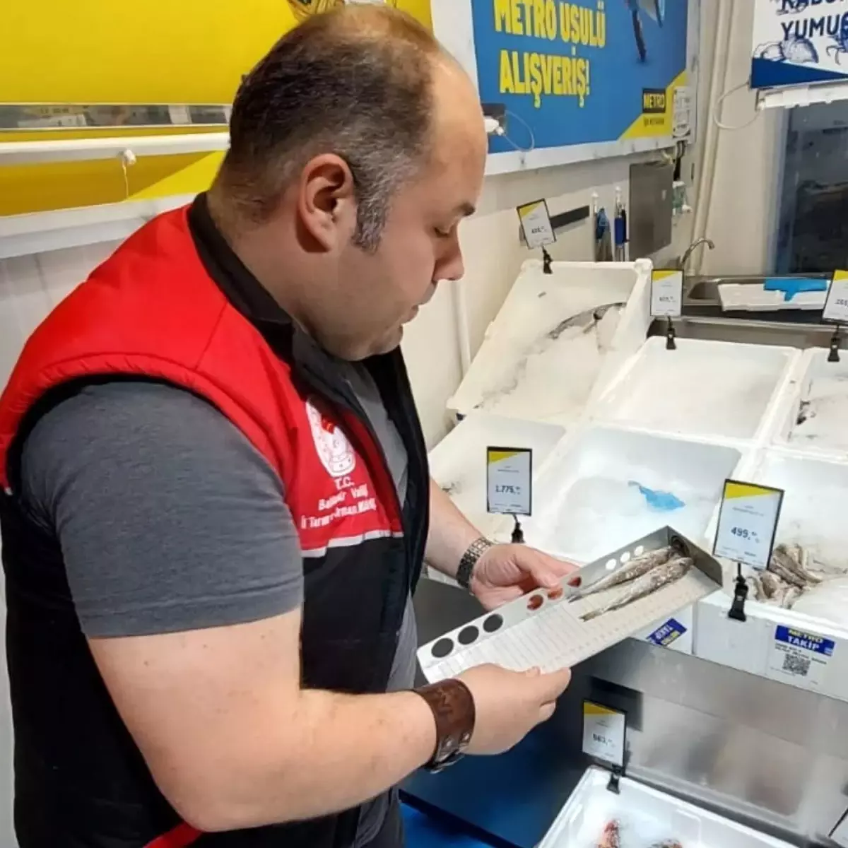 Edremit'te Su Ürünleri Denetimleri Devam Ediyor