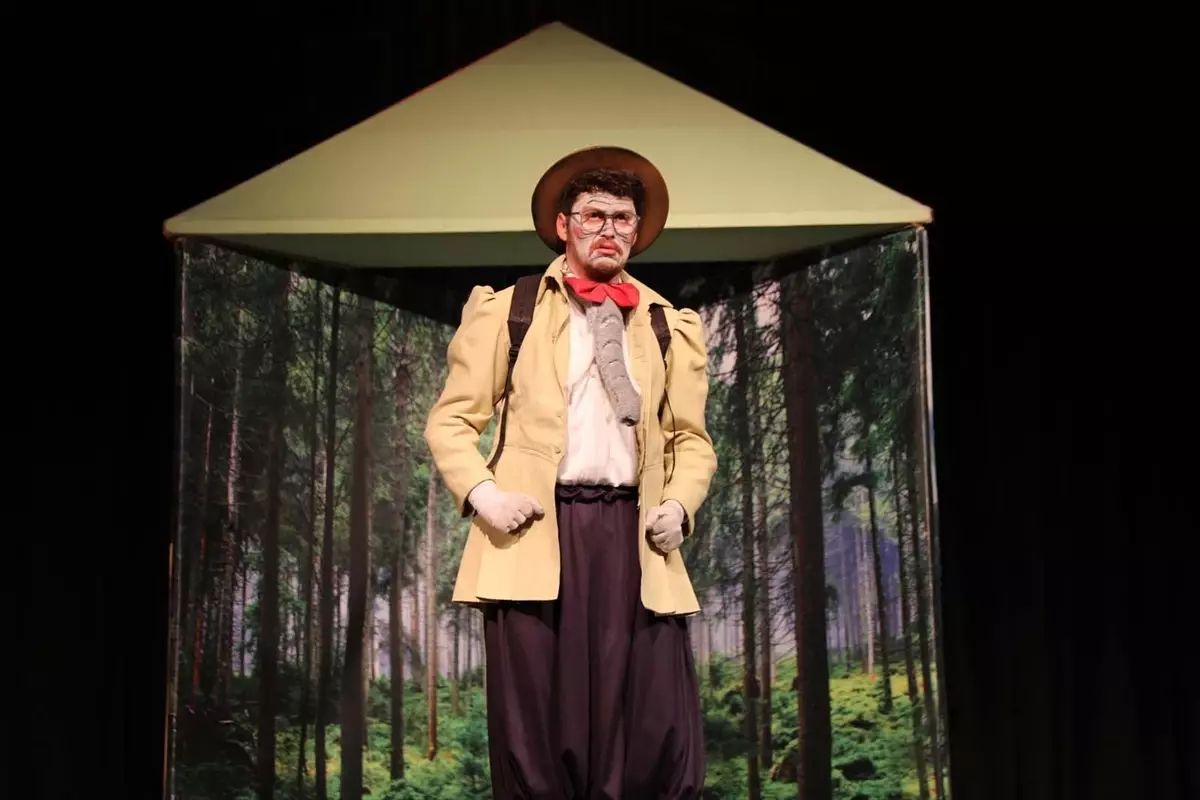 Bafra'da 'Fil ile Tavşan' Çocuk Oyunu Sahnelendi