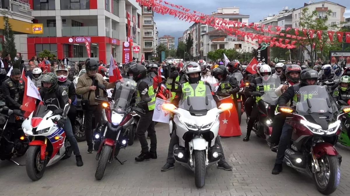 Atakum'da 19 Mayıs Coşkusu: Gençler ve Sanatla Dolu Etkinlikler