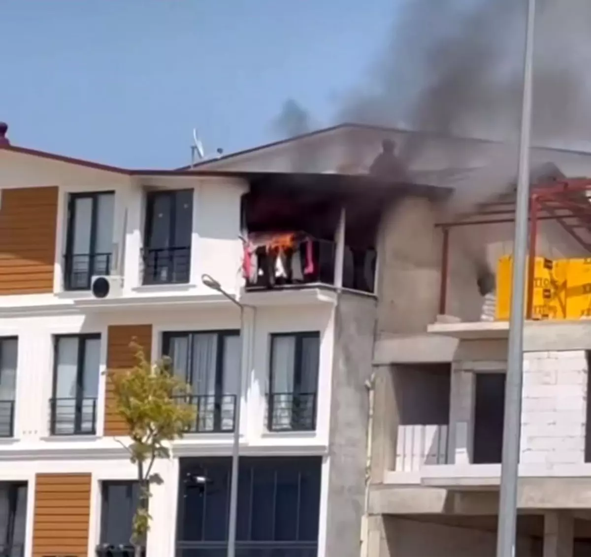 Bursa'da Çatı Yangını