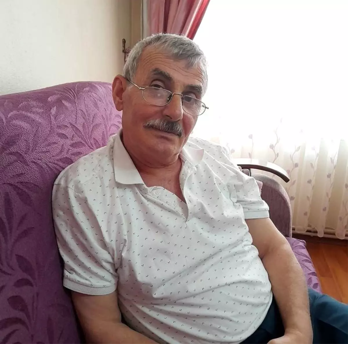 Tekirdağ'da açık otoparkta yere yığılan adamın üzerinden otomobil geçti