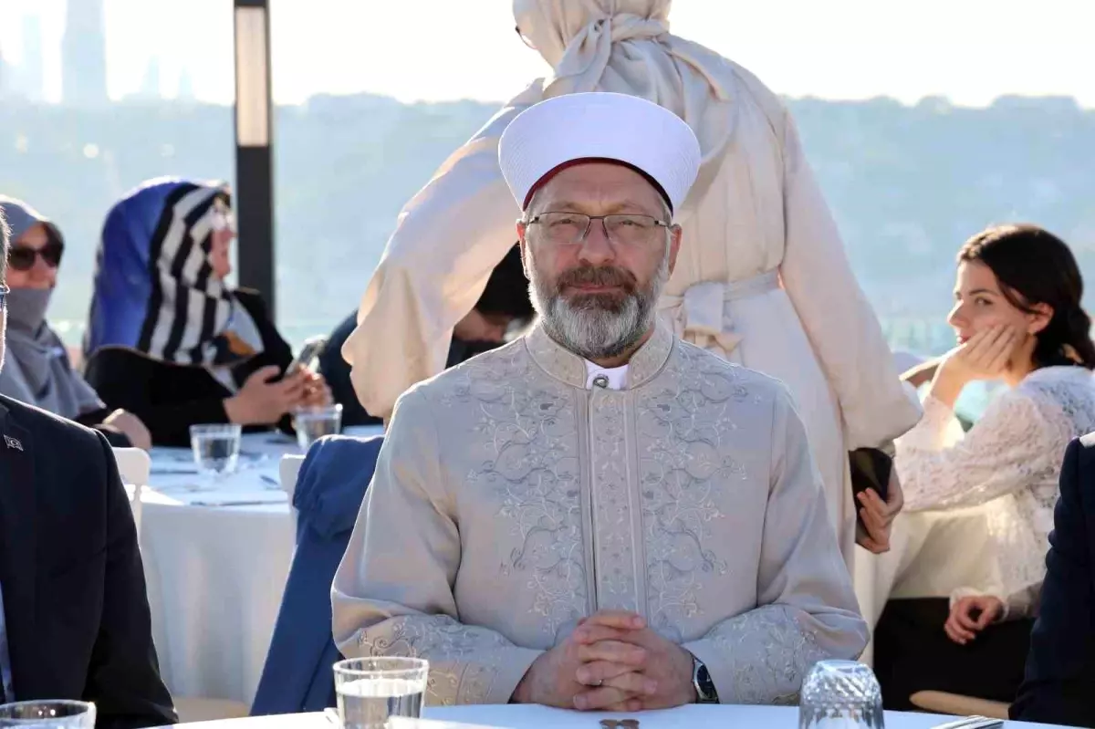 Ali Erbaş: İnsanın Değeri İdeali ile Ölçülür