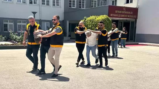 Adana'da Kafeye Silahlı Saldırı: Kıskançlık Nedeni