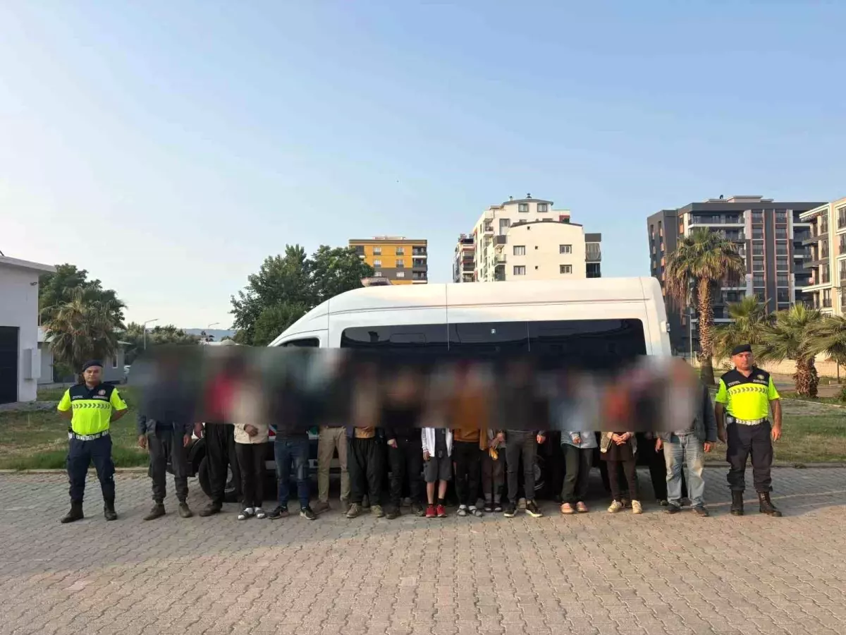 Germencik'te 21 Düzensiz Göçmen Yakalandı