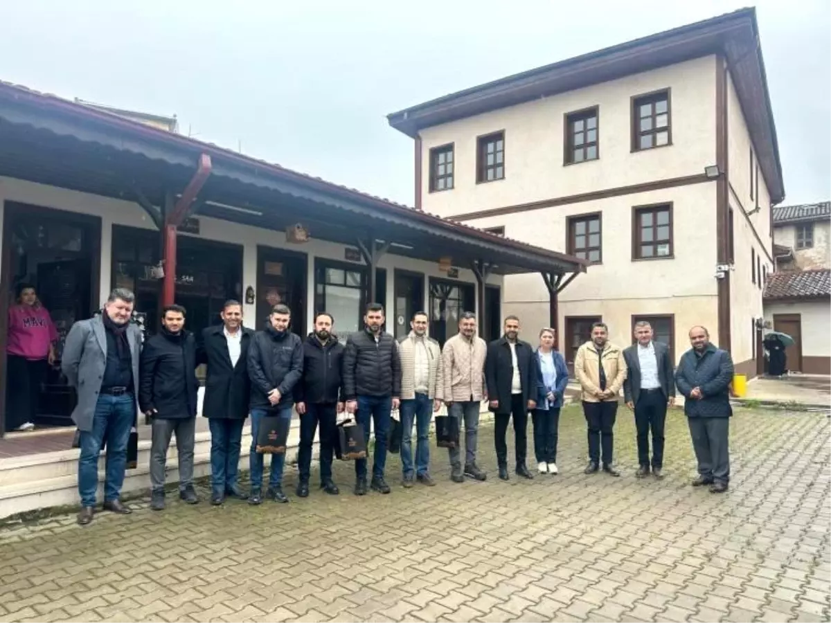 Başkan Torun, Sakarya Üretim ve Ticaret Kurulu'nu Ağırladı