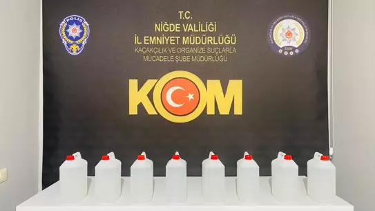 Niğde'de Kaçakçılık Operasyonu: 1 Milyon Makaron Ele Geçirildi