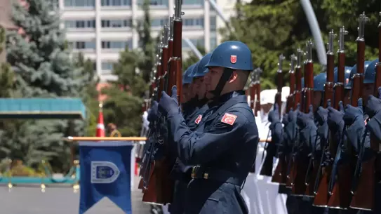 Gürak ve Vandier Bir Araya Geldi