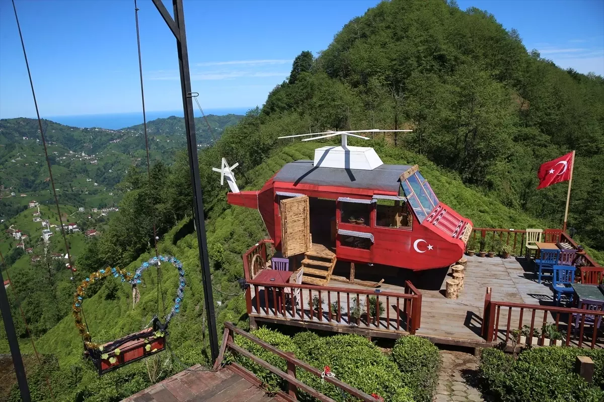 Rize'de Helikopter Şeklinde Çay Evi