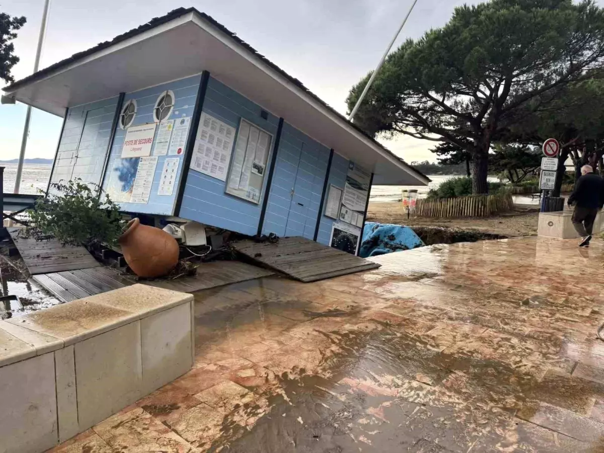 Fransa'nın Güneyinde Şiddetli Yağış ve Sel Felaketi: 1 Ölü, 1 Kayıp
