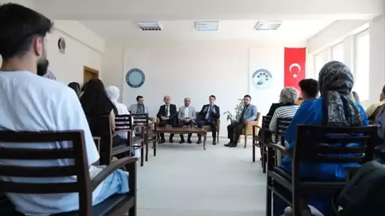 Kaymakam Tuna'dan Öğrencilere Destek