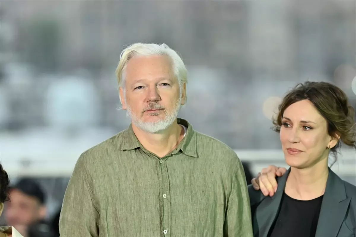 Assange, Cannes Film Festivali'nde Gazze Çocuklarını Anımsattı