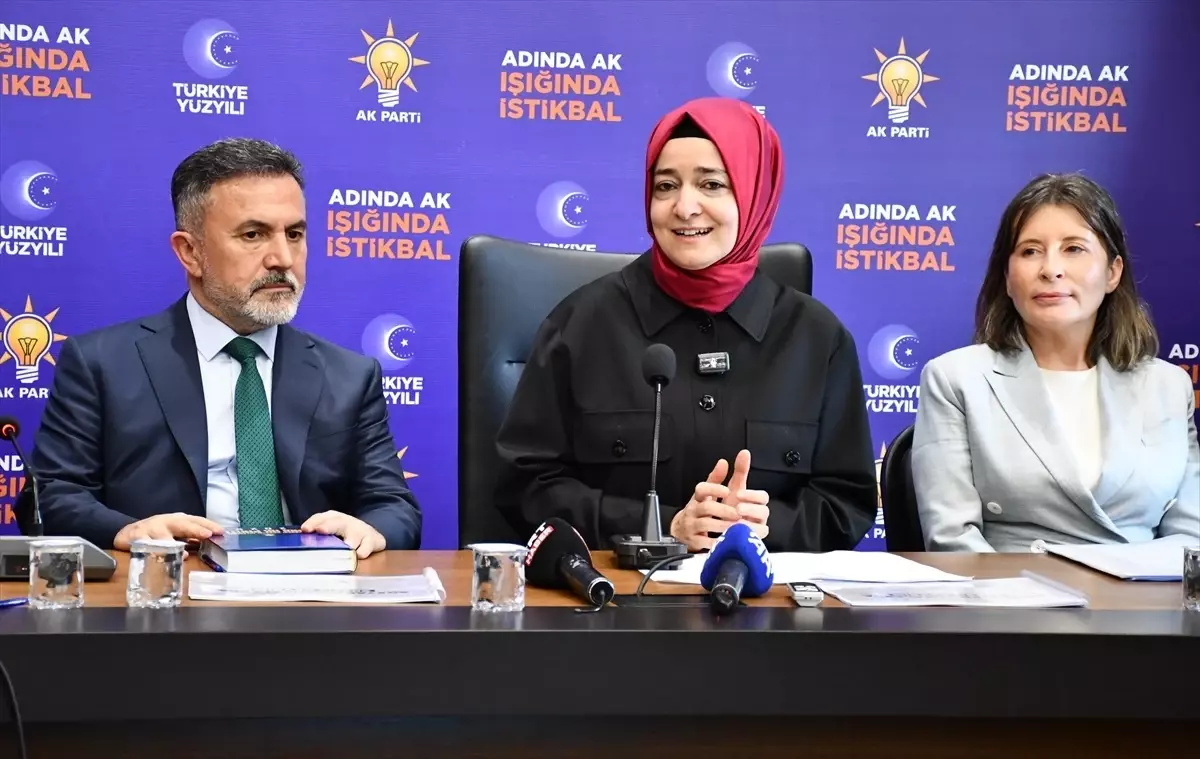 AK Parti Genel Başkan Yardımcısı Kaya, Adana'da Sosyal Politikalar İstişare Toplantısı'nda konuştu Açıklaması