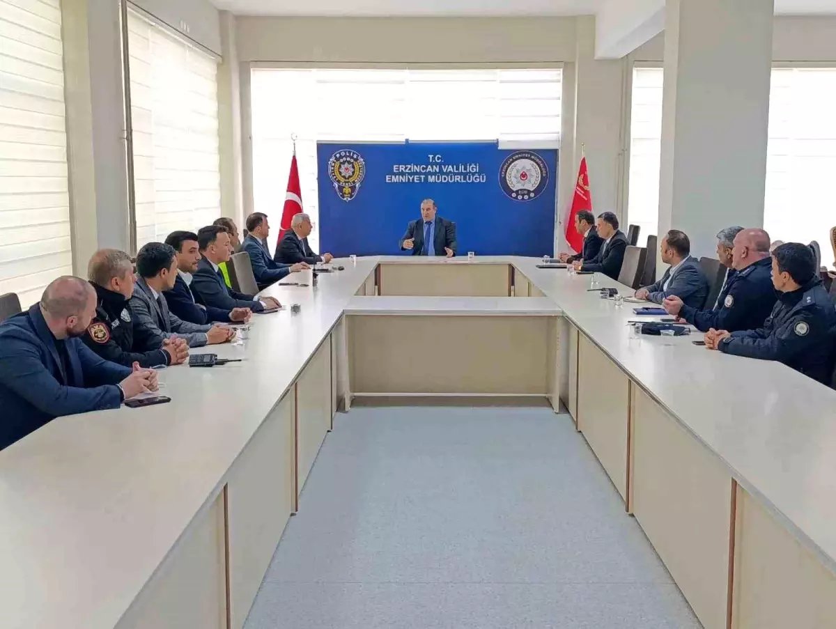 Erzincan'da KAAN Uygulaması Bilgilendirme Toplantısı Gerçekleştirildi