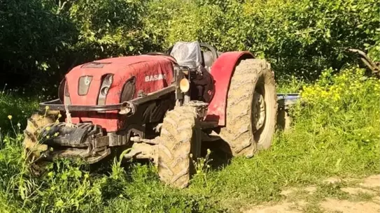Traktör Altında Kalan 7 Yaşındaki Kız Hayatını Kaybetti