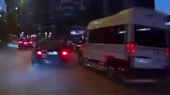 Adana'da Makas Atan Sürücü Kazaya Yol Açtı