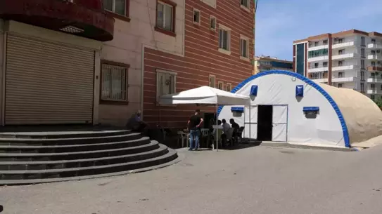 Diyarbakır'da Evlat Nöbeti Devam Ediyor
