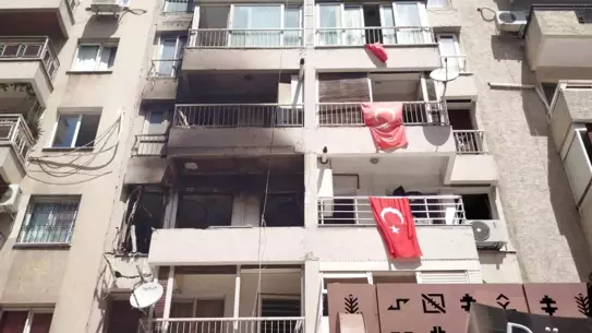 İzmir'de Gaz Patlaması: 25 Yaşındaki Genç Hayatını Kaybetti