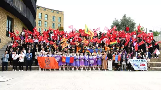 Bursa’da Gençlik ve Kültür Festivali Renkli Görüntülere Sahne Oldu
