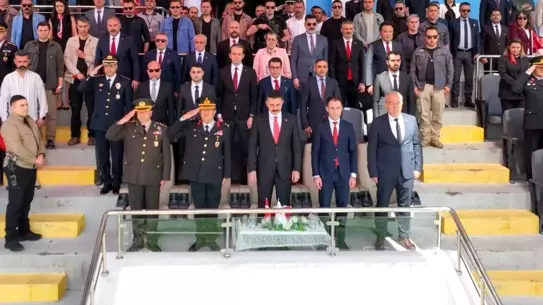 Tunceli Valisi Tekbıyıkoğlu Merkeze Alındı