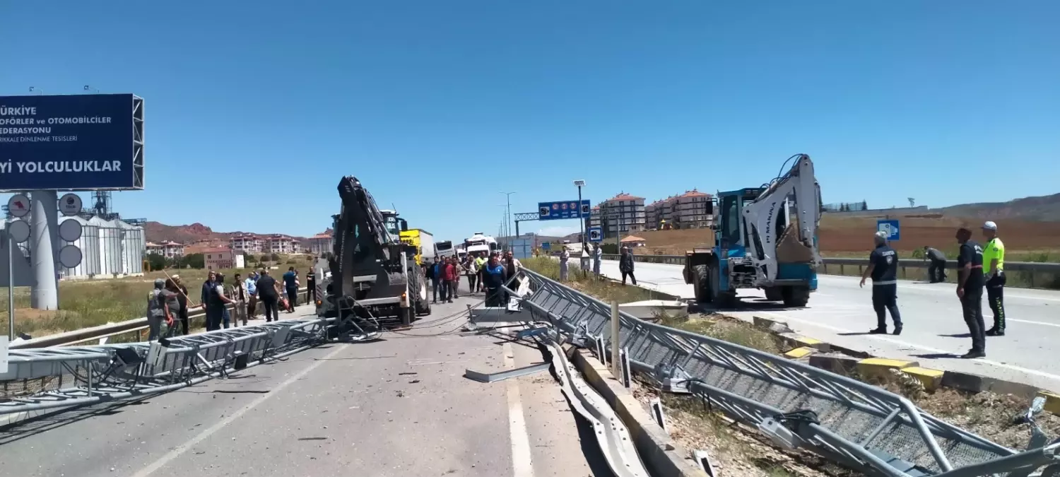 Kırıkkale'de Otobüs Kazası: 2 Yaralı