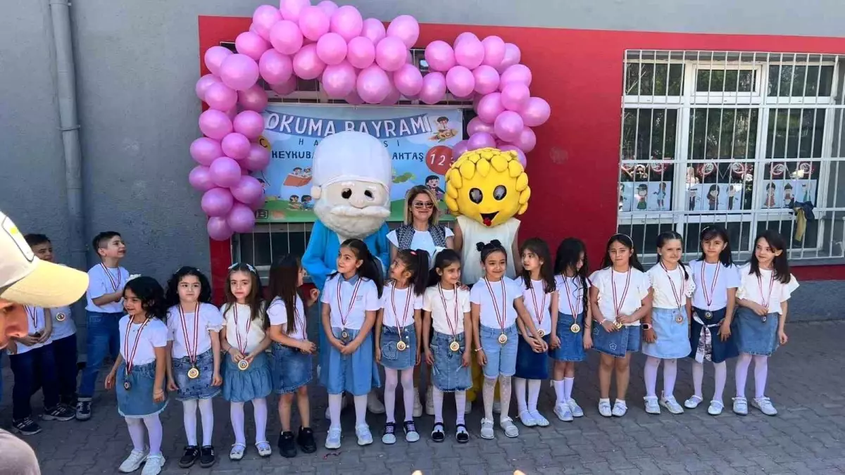 Erciyes Üniversitesi Öğrencilerinden 'Spor Yapıyorum, Sağlıklı Yaşıyorum' Etkinliği