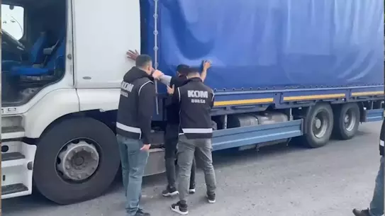 İnegöl'de Kaçak Makaron Operasyonu