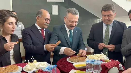 Eskişehir'de 5 Bin Yıllık Ekmek İlk Kez Sergilendi