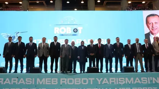 Uluslararası MEB Robot Yarışması Başladı