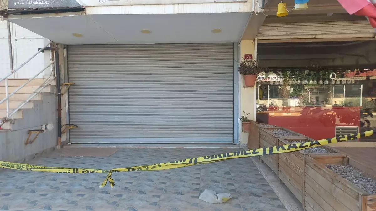 Reyhanlı'da Kuyumcuya Silahlı Saldırı