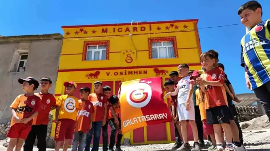 Galatasaray Taraftarından Özel Ev Dekoru