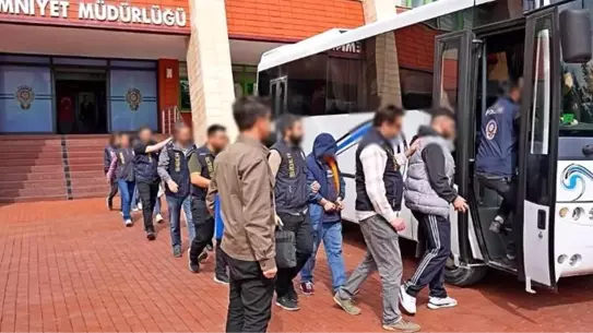 Sosyal Medya Dolandırıcılığına 7 Gözaltı
