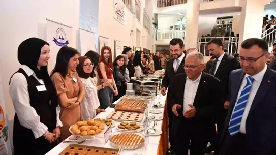 Başkan Büyükkılıç, Kayseri'nin Gastronomi Zenginliğini Tanıttı