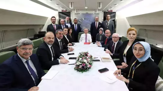 Cumhurbaşkanı Erdoğan: "Yeni anayasayı ülkemiz için istiyoruz, benim aday olma gibi bir derdim yok"