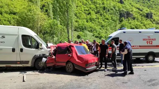 Erzurum'da Feci Kaza: 1 Ölü, 1 Yaralı