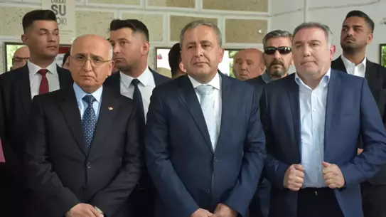 Hulusi Akar'ın Kayınvalidesi Toprağa Verildi
