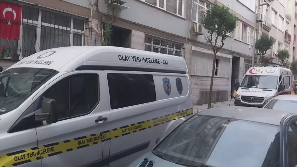 Şişli'de Dairede Yangın Çıktı