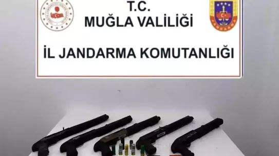 Köyceğiz'de Ruhsatsız Silah Ele Geçirildi