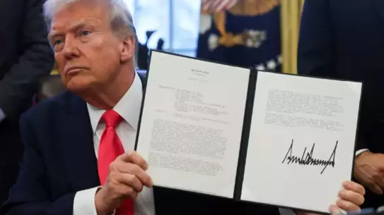 ABD'de bir federal yargıç, Trump'ın Eğitim Bakanlığı'nı kapatma kararını durdurdu
